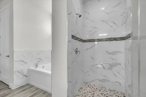 459 NE 2nd Place Cape Coral FL 33909