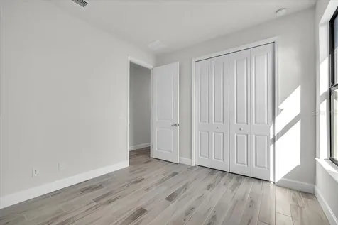 459 NE 2nd Place Cape Coral FL 33909