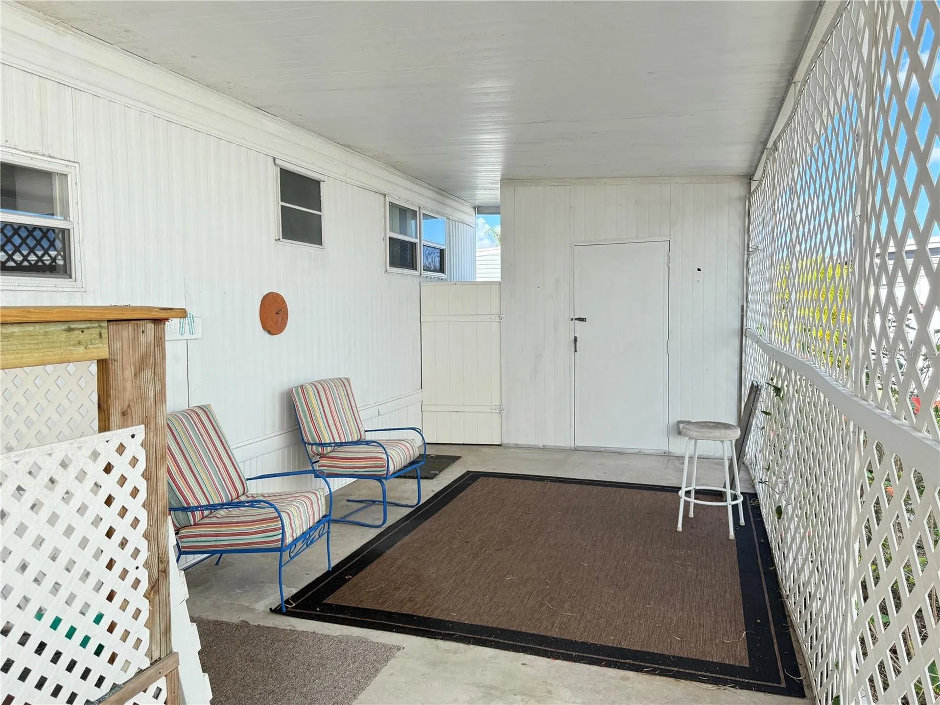 653 Mount Lancaster Avenue NE St Petersburg FL 33702