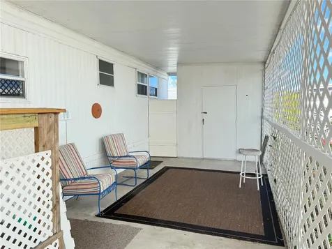 653 Mount Lancaster Avenue NE St Petersburg FL 33702