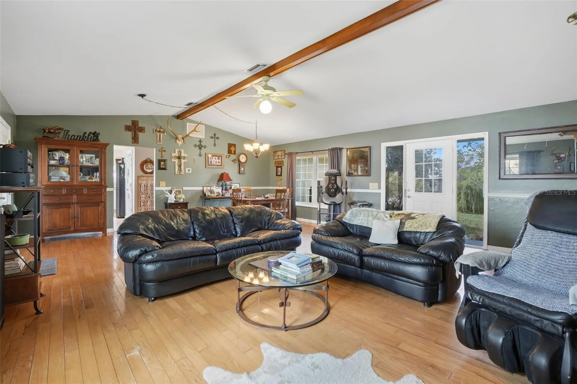40700 Long Island Drive Umatilla FL 32784