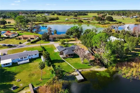 40700 Long Island Drive Umatilla FL 32784