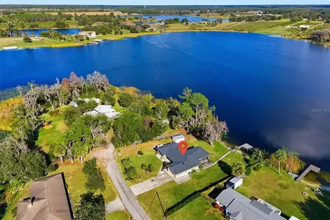 40700 Long Island Drive Umatilla FL 32784
