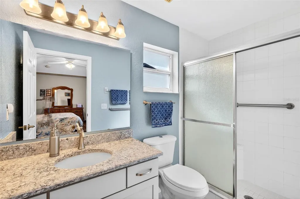 902 NE 130th Terrace Silver Springs FL 34488