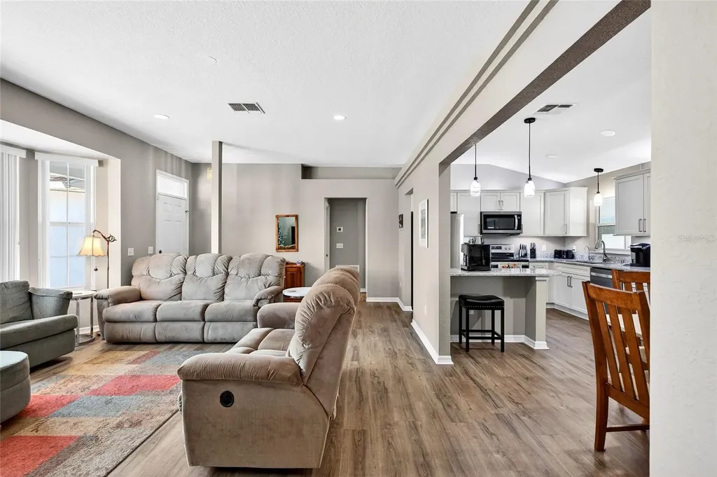 902 NE 130th Terrace Silver Springs FL 34488
