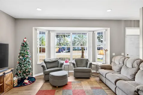902 NE 130th Terrace Silver Springs FL 34488