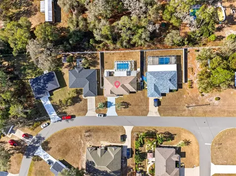 902 NE 130th Terrace Silver Springs FL 34488