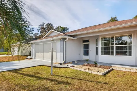 902 NE 130th Terrace Silver Springs FL 34488