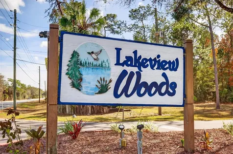 902 NE 130th Terrace Silver Springs FL 34488