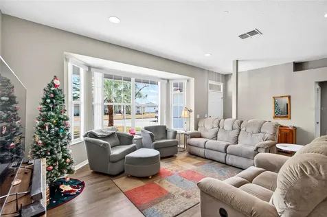 902 NE 130th Terrace Silver Springs FL 34488