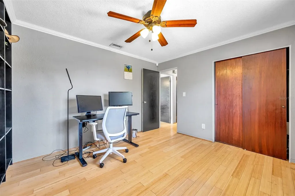 2825 60th Street N St Petersburg FL 33710