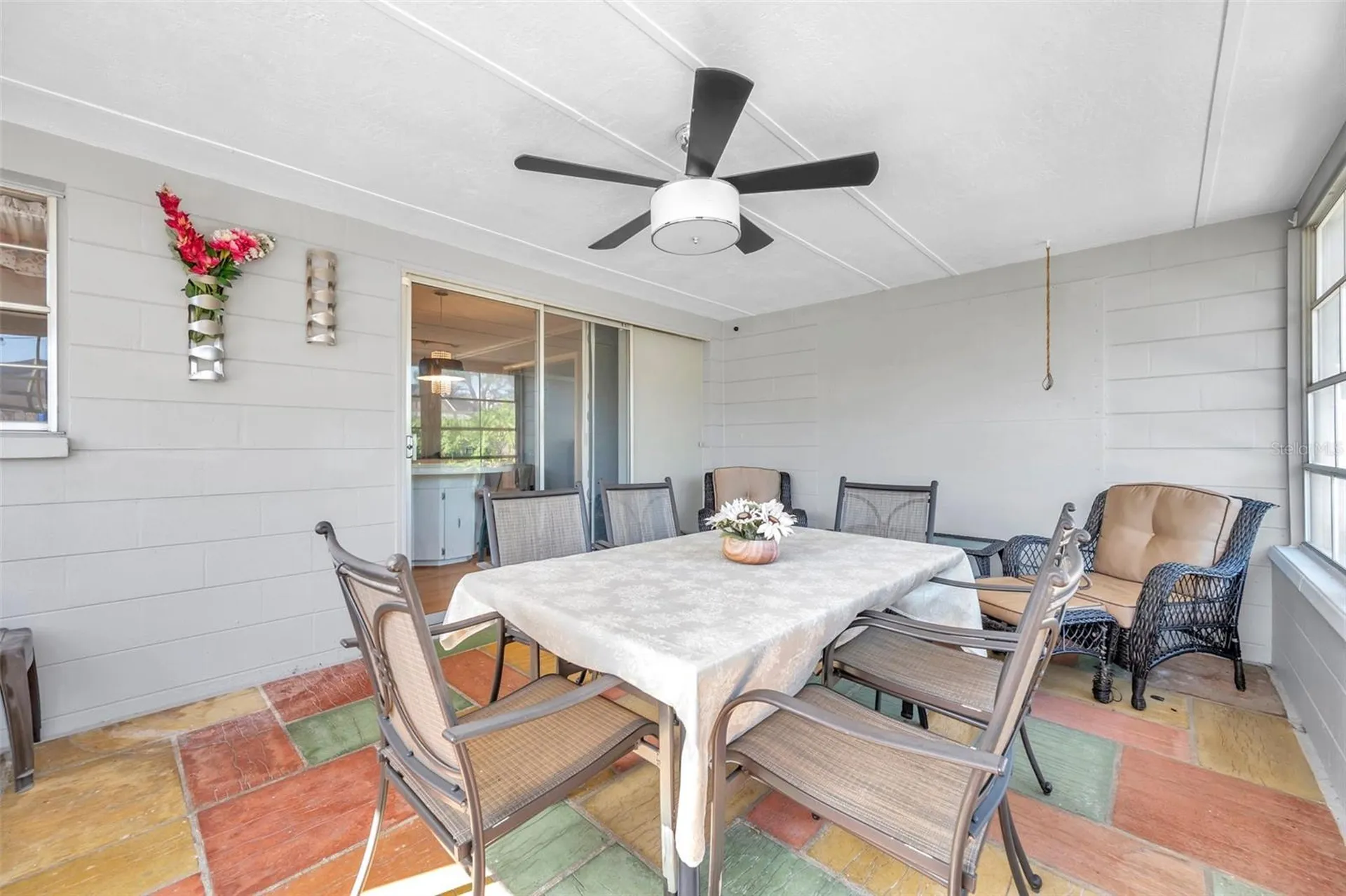 2825 60th Street N St Petersburg FL 33710