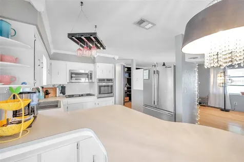 2825 60th Street N St Petersburg FL 33710