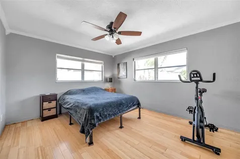 2825 60th Street N St Petersburg FL 33710