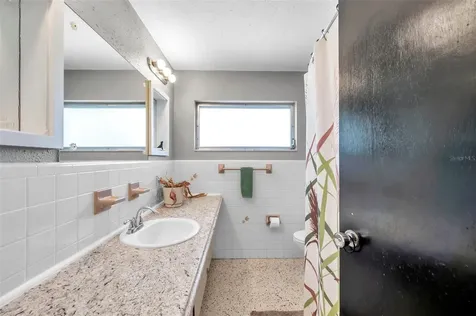 2825 60th Street N St Petersburg FL 33710