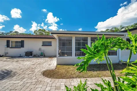 2825 60th Street N St Petersburg FL 33710