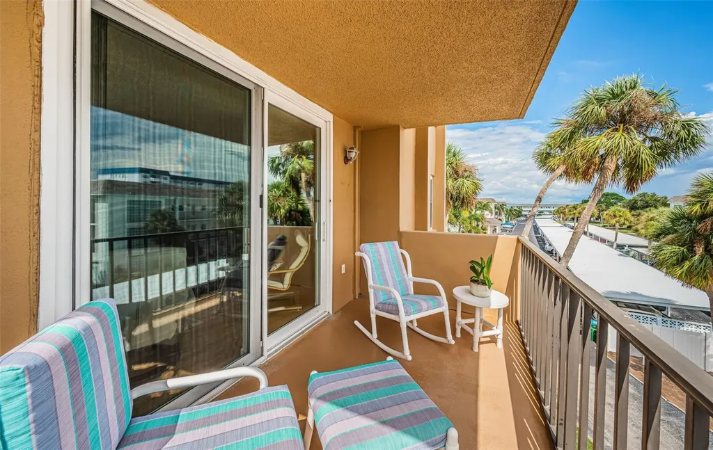 9 Haig Place Dunedin FL 34698