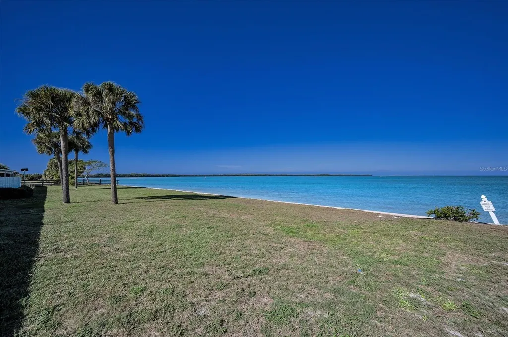 9 Haig Place Dunedin FL 34698