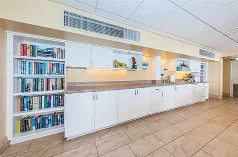9 Haig Place Dunedin FL 34698