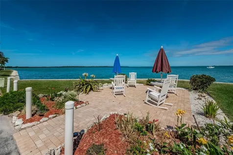9 Haig Place Dunedin FL 34698