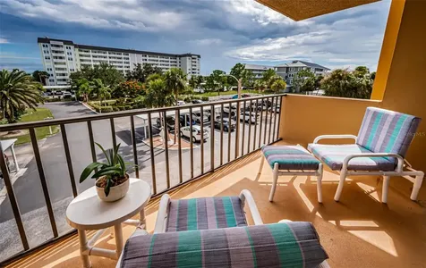 9 Haig Place Dunedin FL 34698