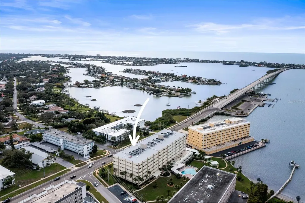 100 Bluff View Drive Belleair Bluffs FL 33770