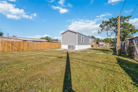 2003 Oak Street St Cloud FL 34769
