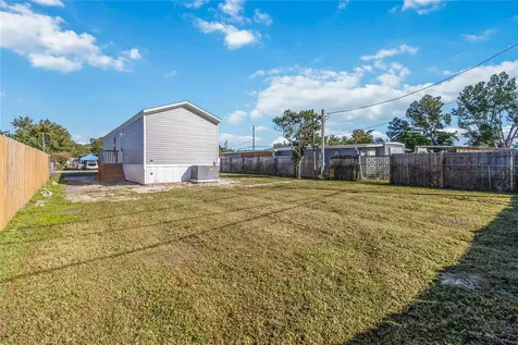 2003 Oak Street St Cloud FL 34769