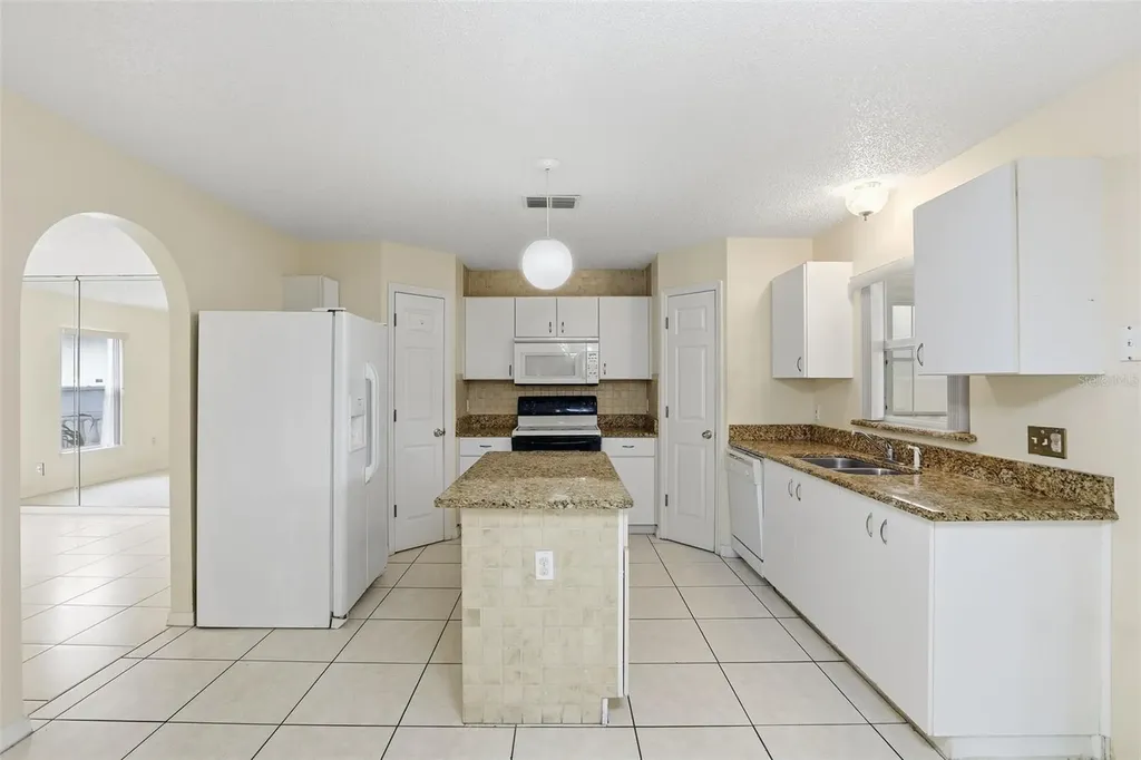 310 Dagama Court Kissimmee FL 34758