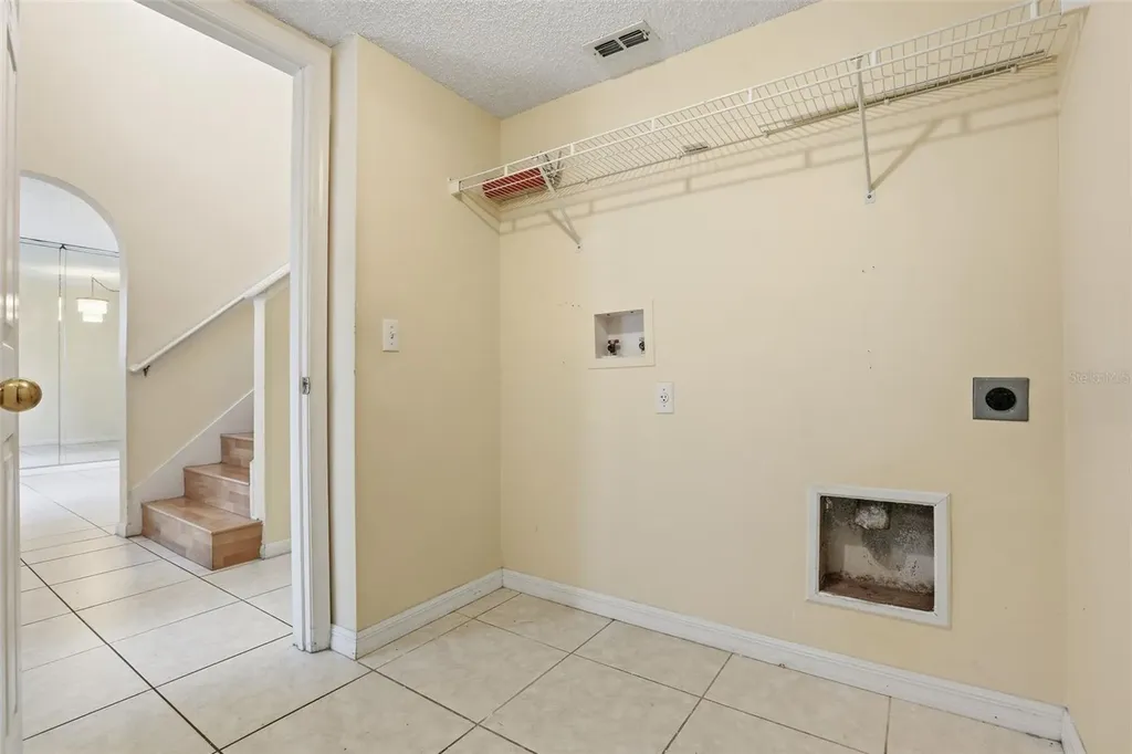 310 Dagama Court Kissimmee FL 34758