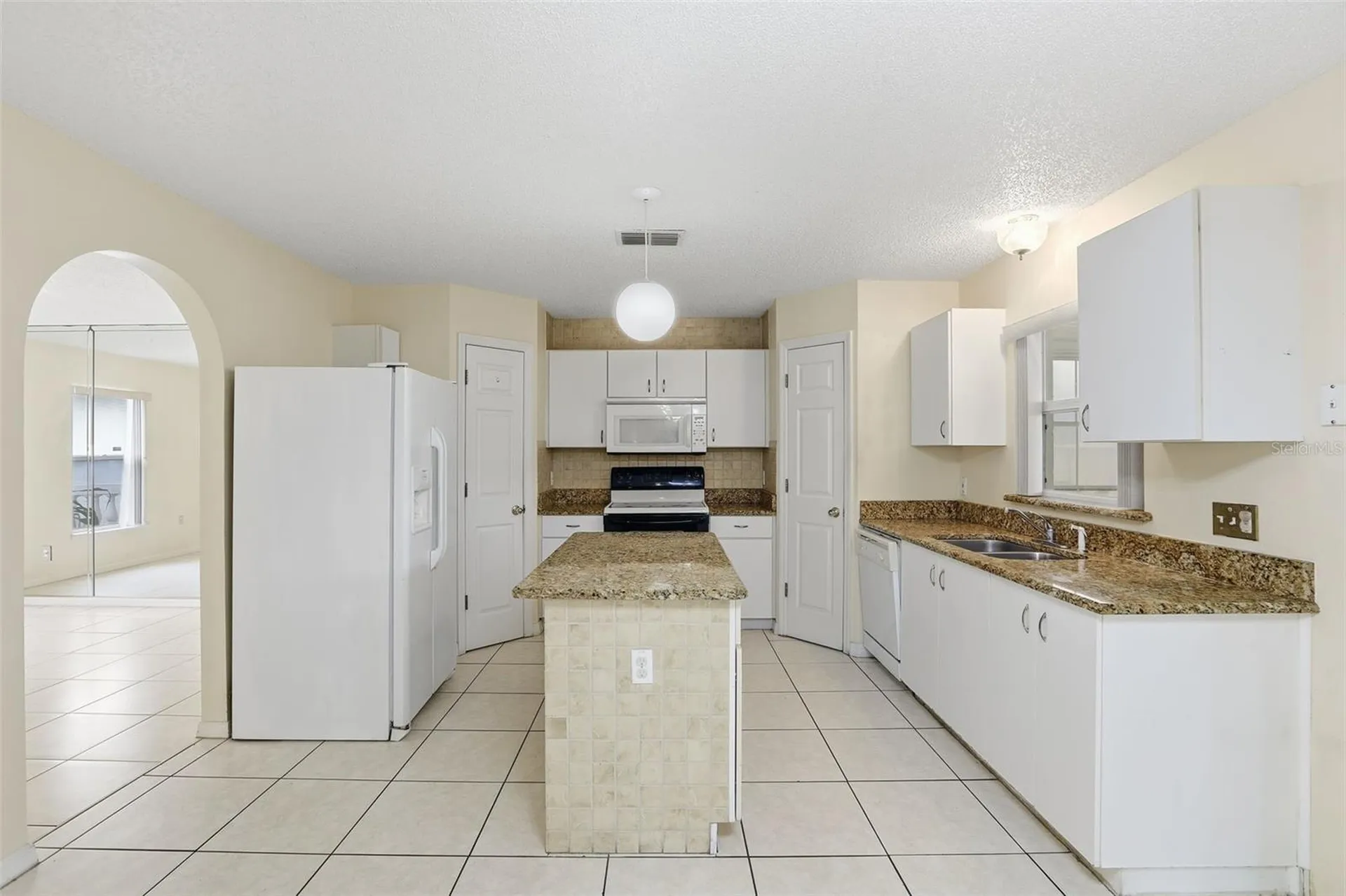 310 Dagama Court Kissimmee FL 34758