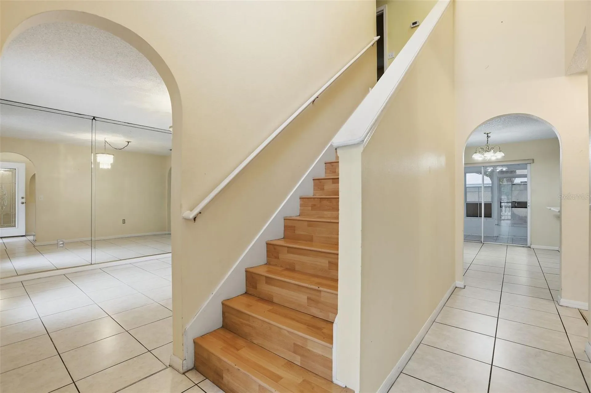 310 Dagama Court Kissimmee FL 34758