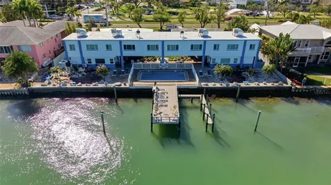16 Paradise Lane St Petersburg FL 33706