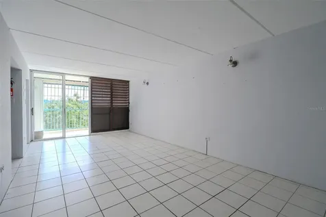 505 Condo. Torres De Carolina Carolina PR 00987