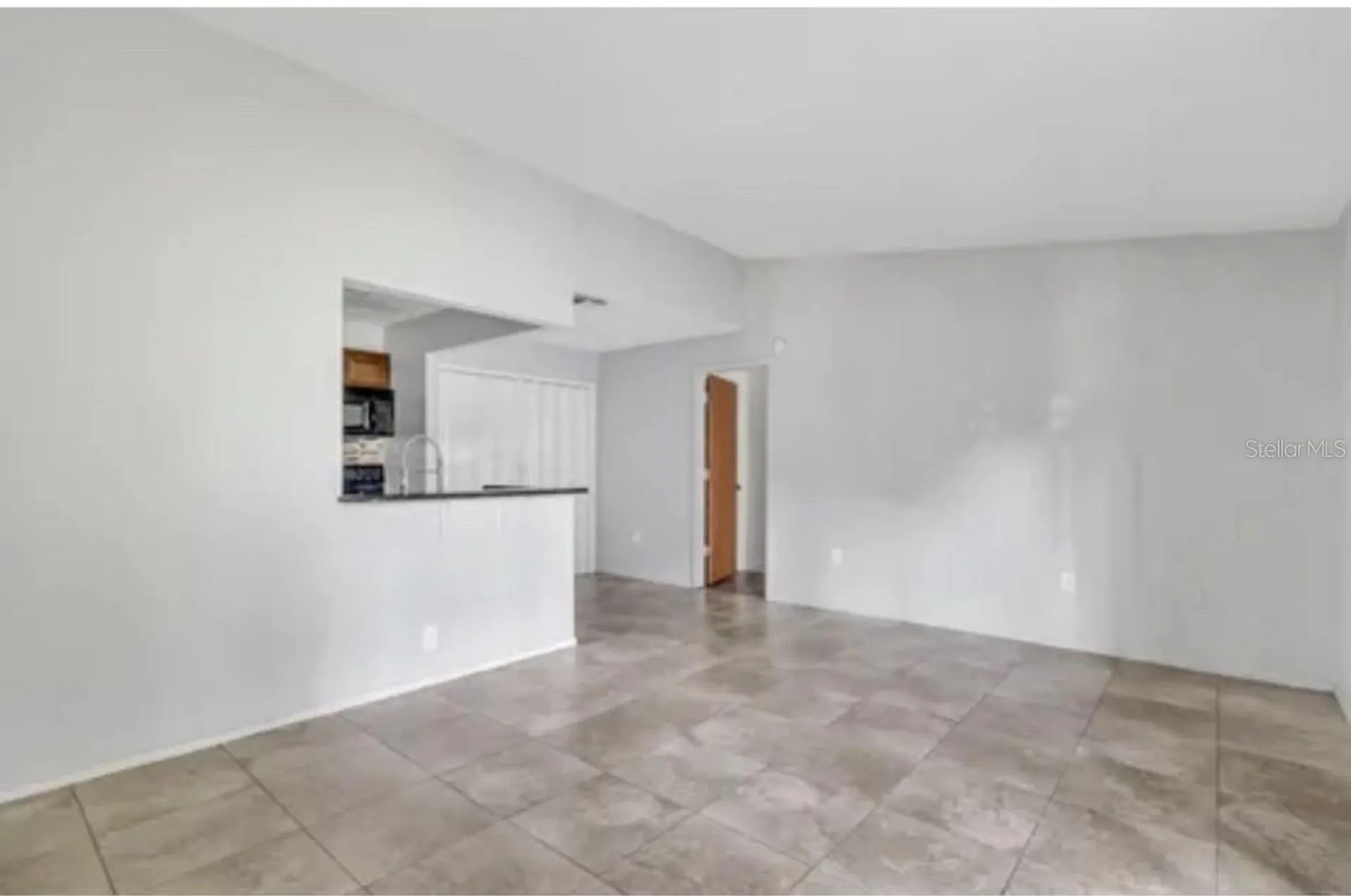 3827 Bay Club Circle Kissimmee FL 34741