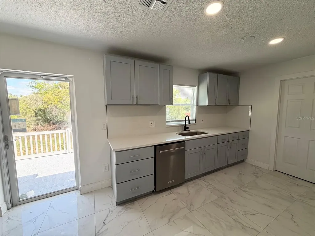 3207 Chariot Place Orlando FL 32818