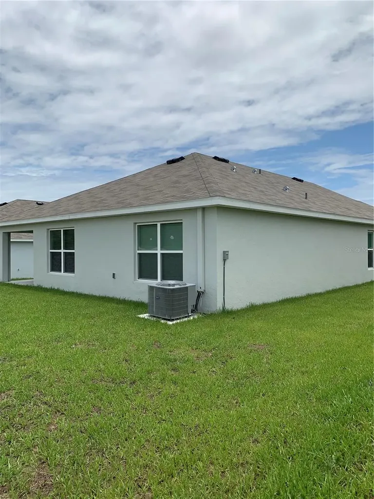 10305 SE 161st Street Summerfield FL 34491