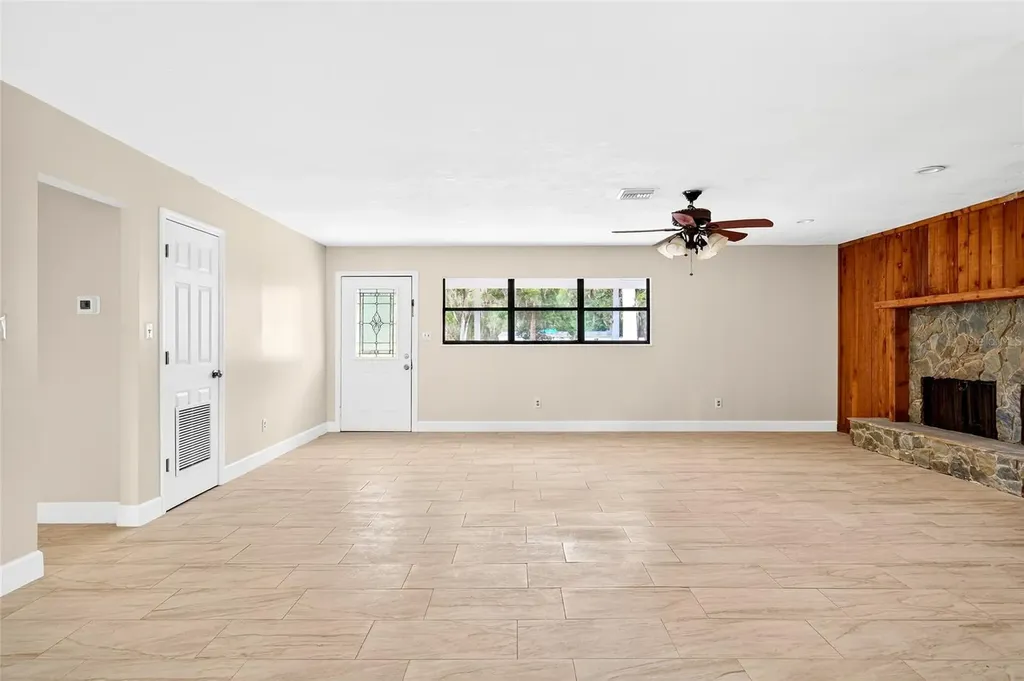 4400 NE 139th Lane Anthony FL 32617