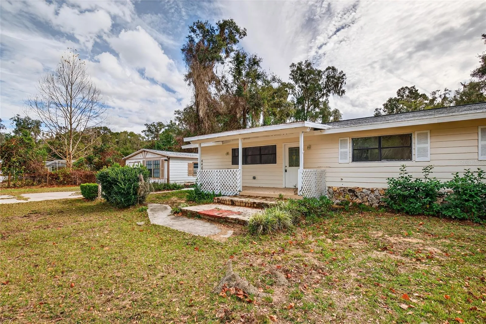 4400 NE 139th Lane Anthony FL 32617