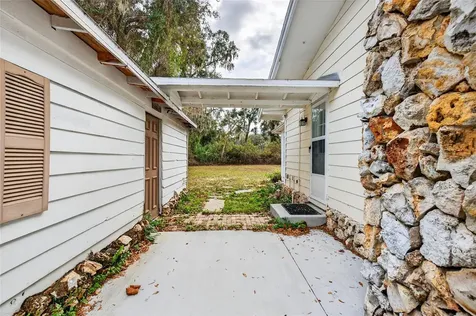 4400 NE 139th Lane Anthony FL 32617