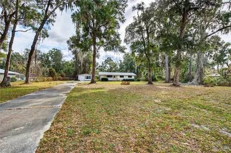 4400 NE 139th Lane Anthony FL 32617