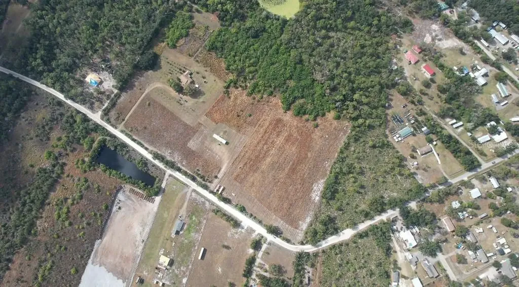 14421 Seminole Trail Wimauma FL 33598