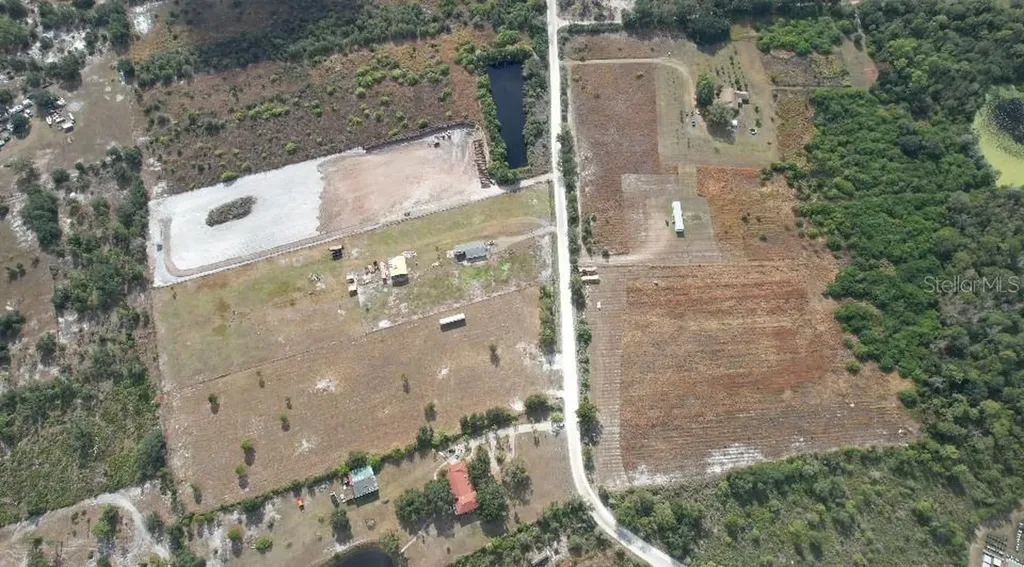 14421 Seminole Trail Wimauma FL 33598