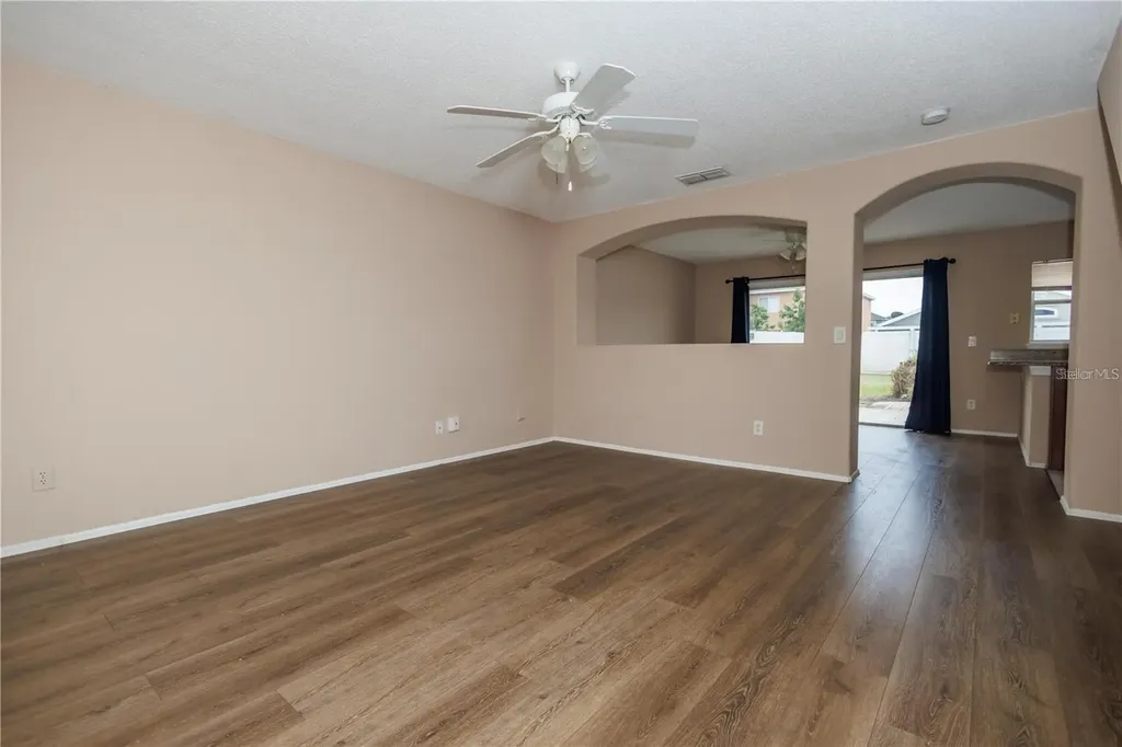 1112 Timberbend Circle Orlando FL 32824
