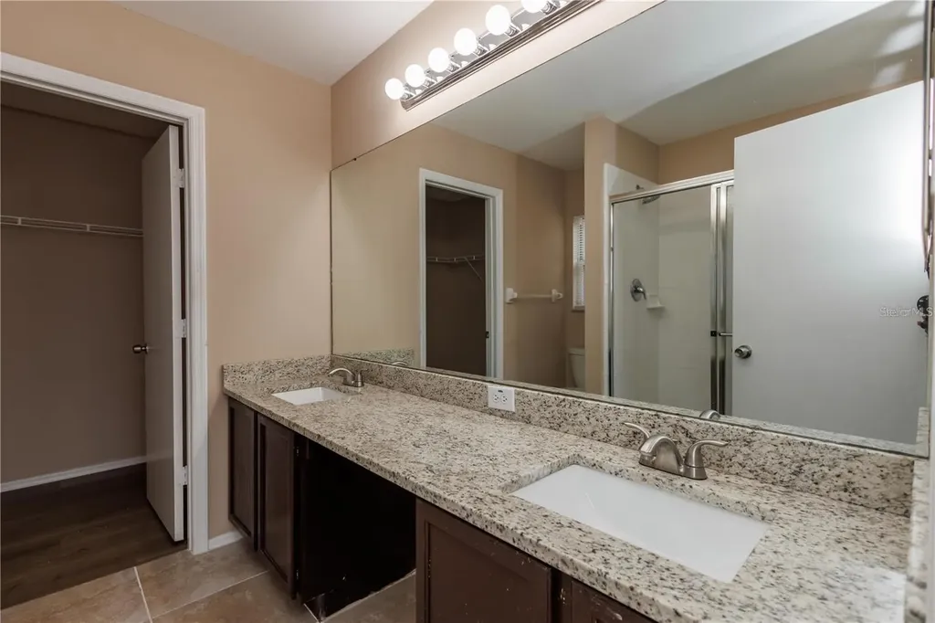 1112 Timberbend Circle Orlando FL 32824