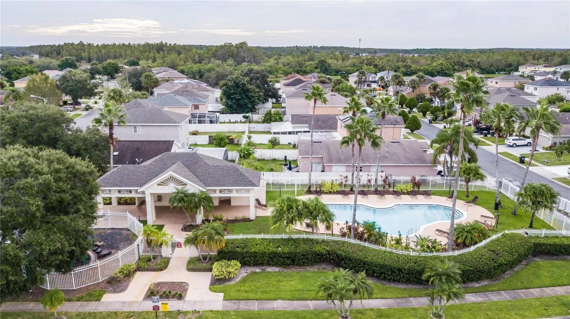1112 Timberbend Circle Orlando FL 32824