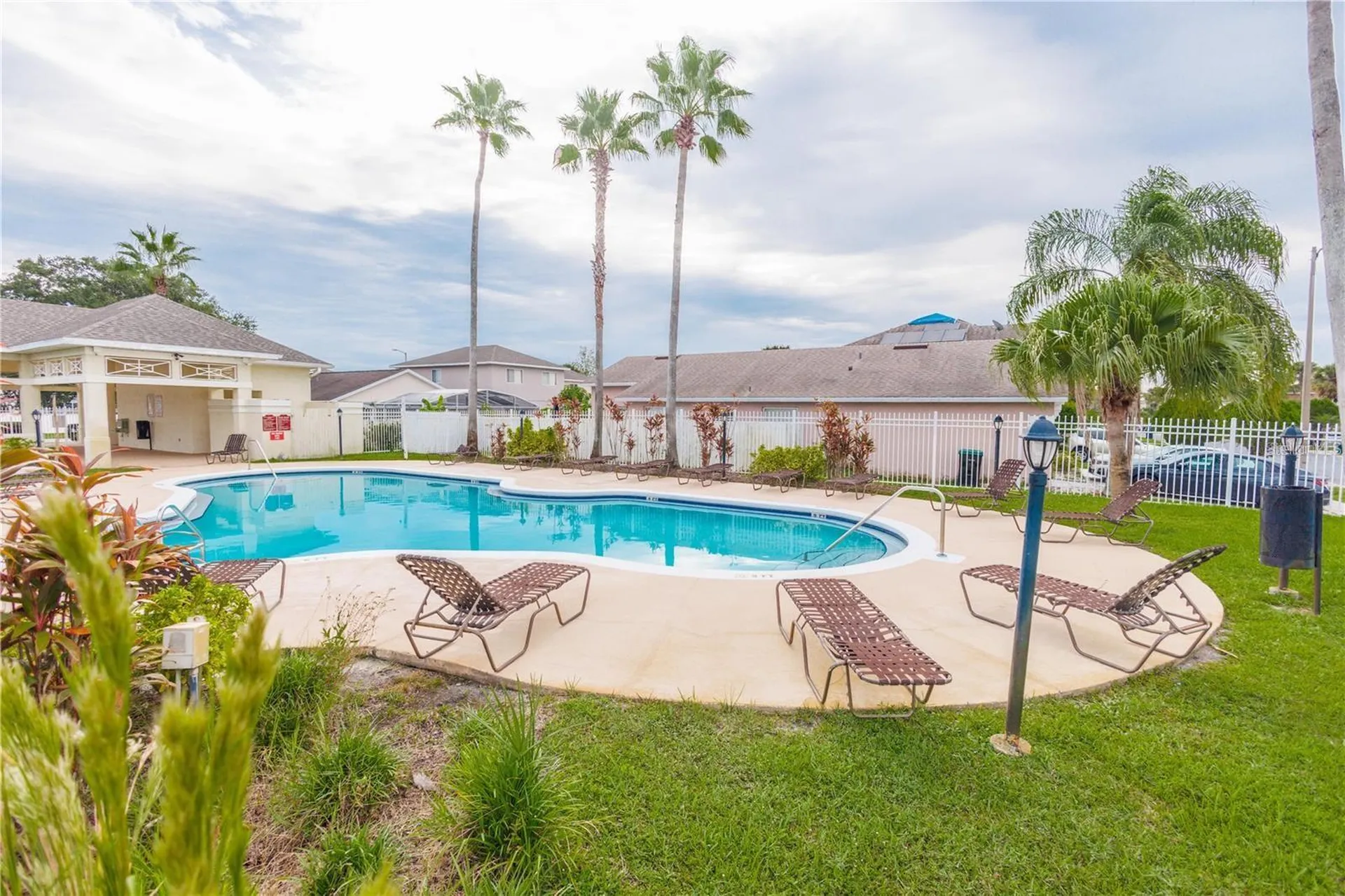 1112 Timberbend Circle Orlando FL 32824