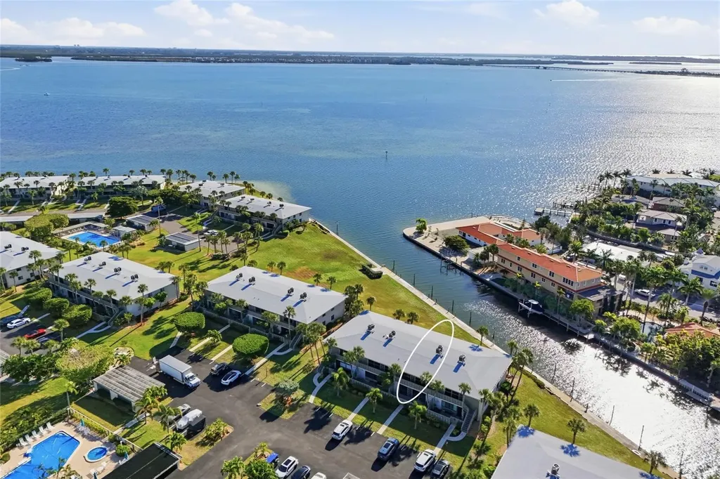 6500 Flotilla Drive Holmes Beach FL 34217