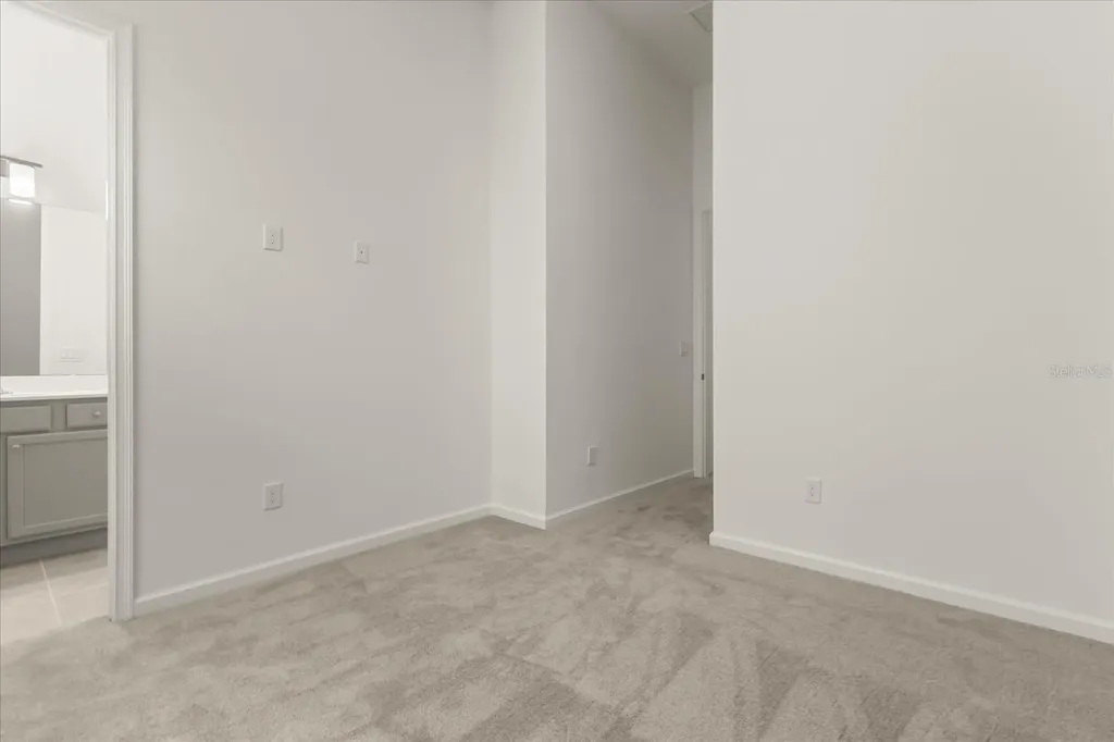 11073 Moray Bay Avenue Orlando FL 32821