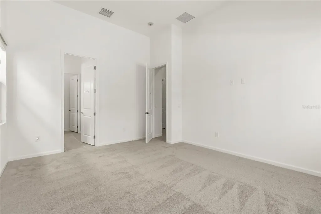 11073 Moray Bay Avenue Orlando FL 32821